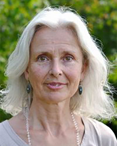 Cornelia Schmitz